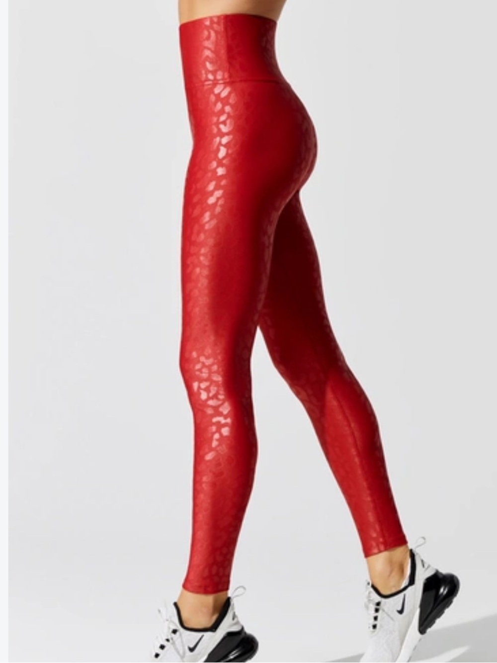 Carbon38 High-Rise red leopard Textured Active Leggings